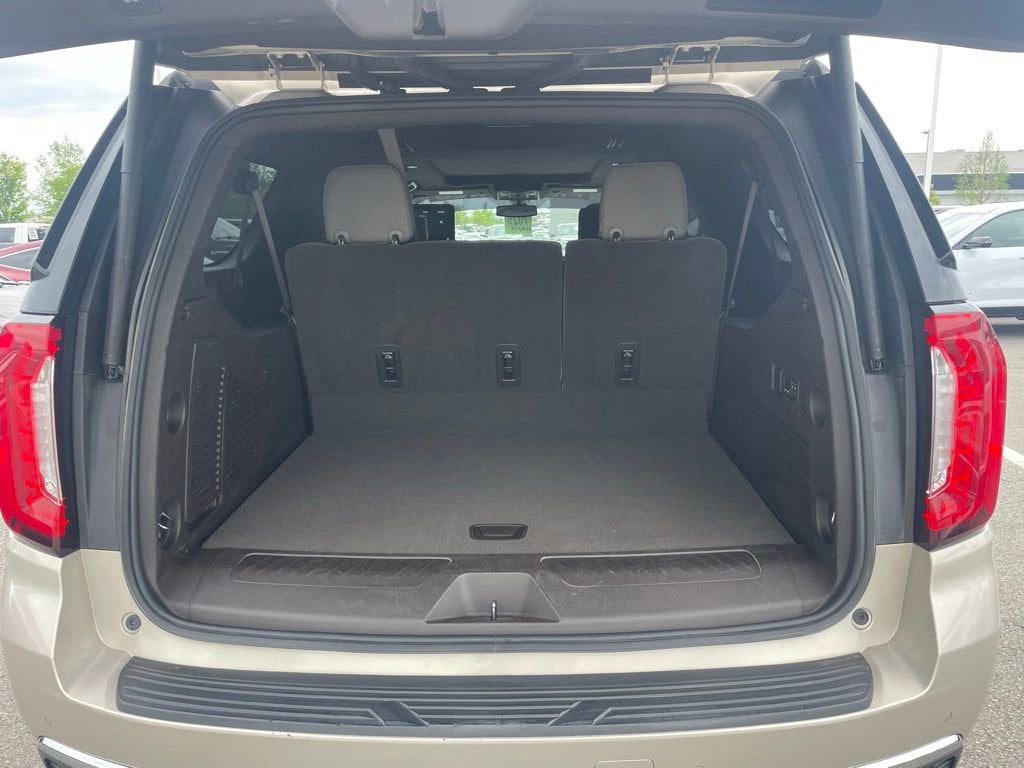 2021 GMC Yukon XL SLT