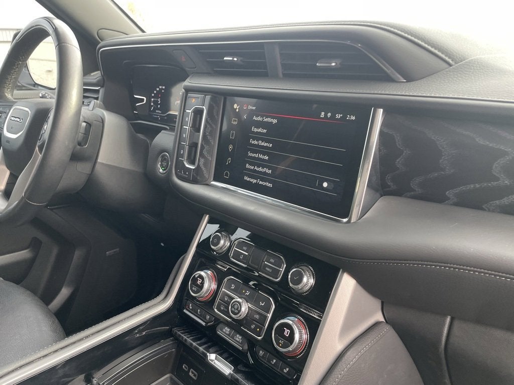 2023 GMC Yukon XL Denali