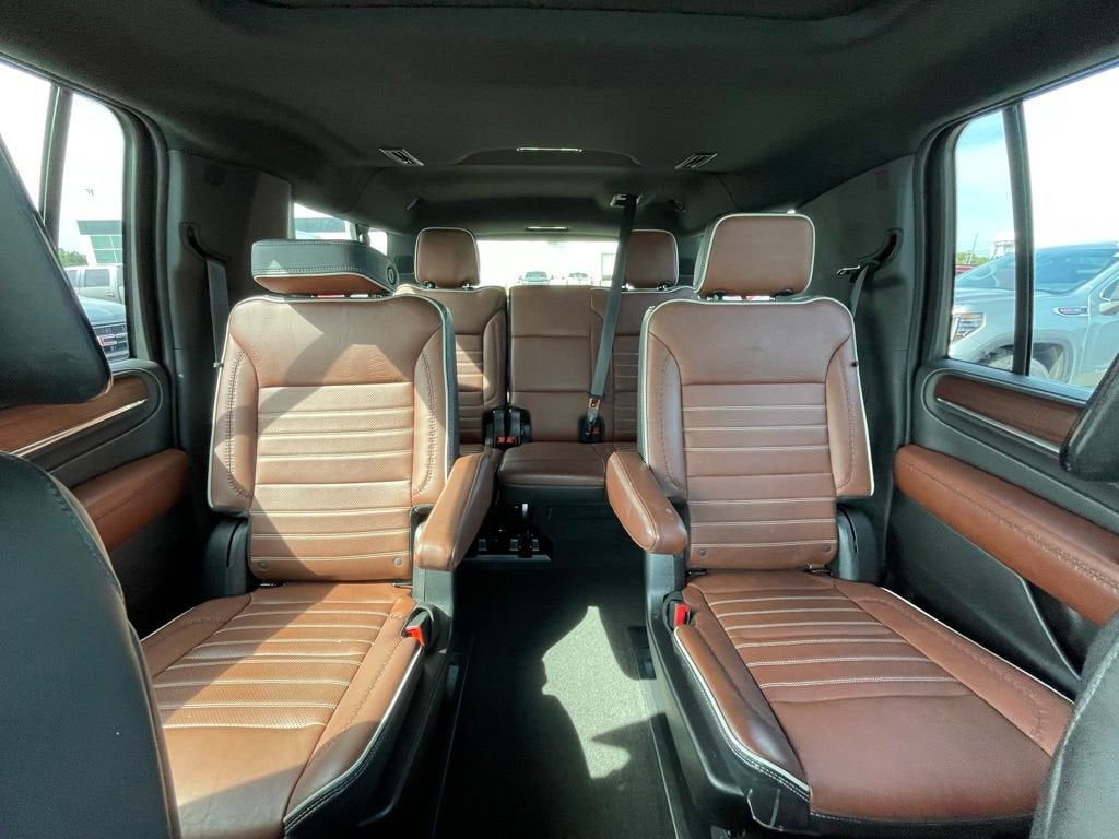 2023 GMC Yukon XL Denali Ultimate