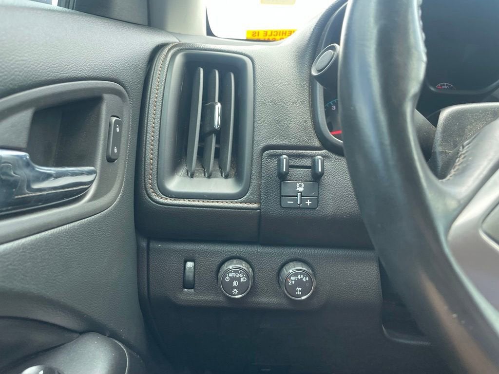 2022 GMC Canyon AT4 - Cloth