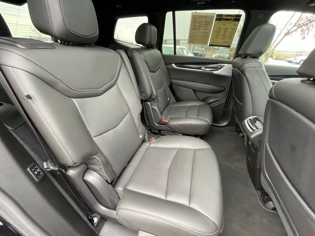 2025 Cadillac XT6 Premium Luxury