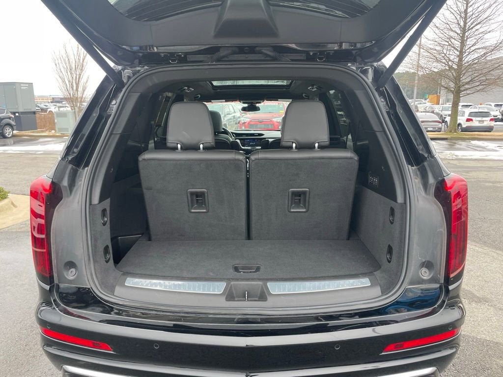 2025 Cadillac XT6 Premium Luxury