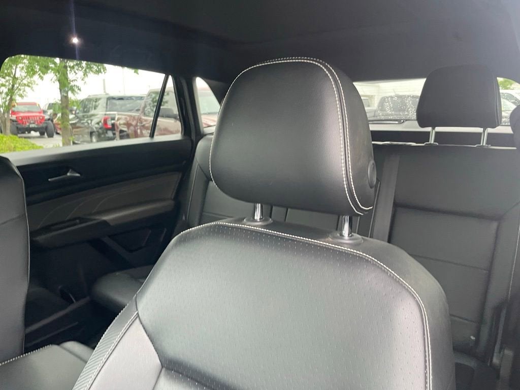 2022 Volkswagen Atlas Cross Sport 3.6L V6 SE w/Technology