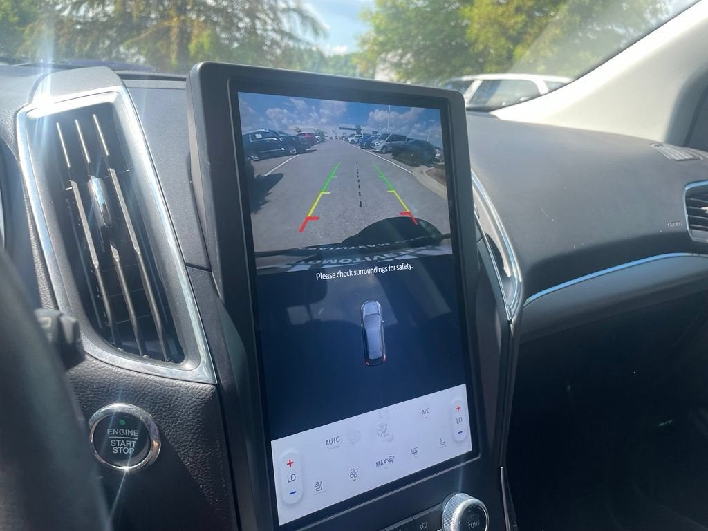 2021 Ford Edge Titanium