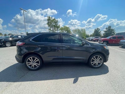 2021 Ford Edge Titanium