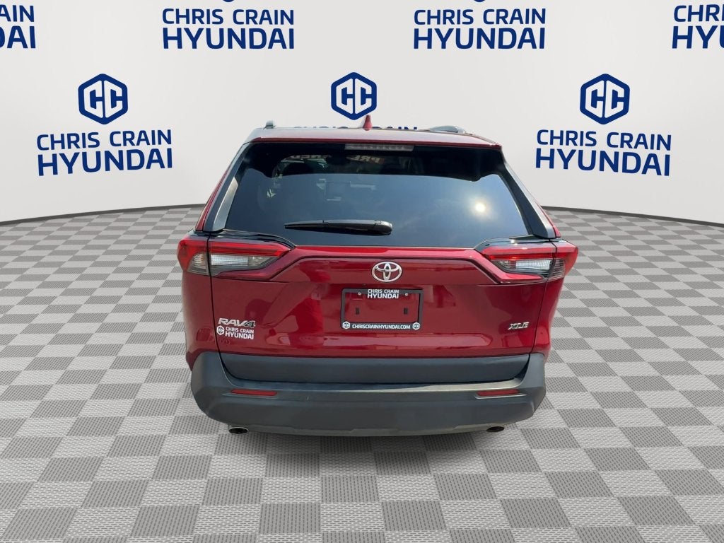 2025 Toyota RAV4 XLE Premium