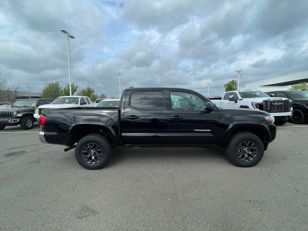 2022 Toyota Tacoma 2WD SR5