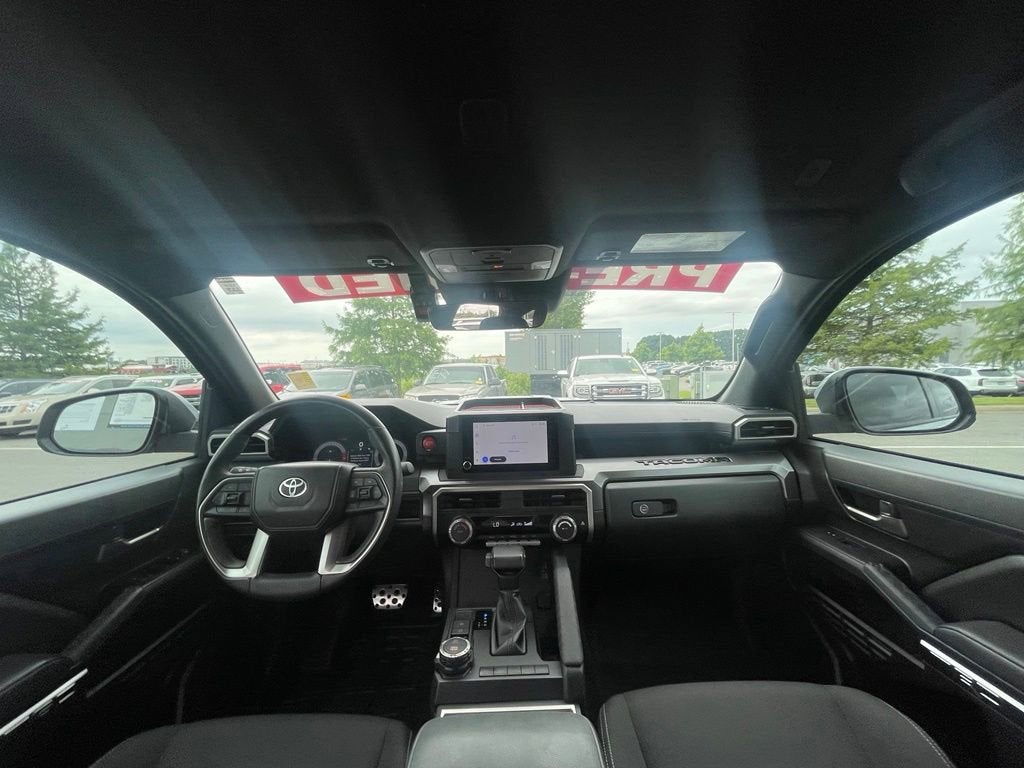 2024 Toyota Tacoma 4WD SR5