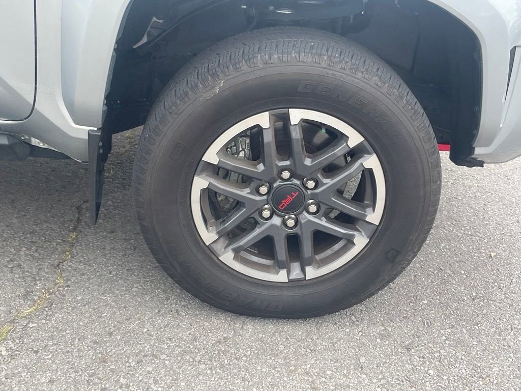 2024 Toyota Tacoma 4WD SR5