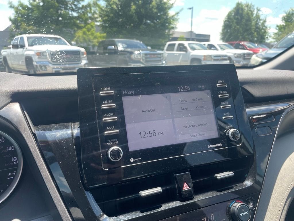 2022 Toyota Camry LE