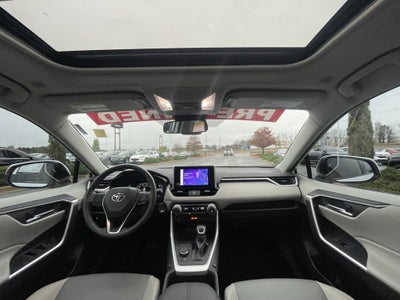 2023 Toyota RAV4 Hybrid XLE Premium