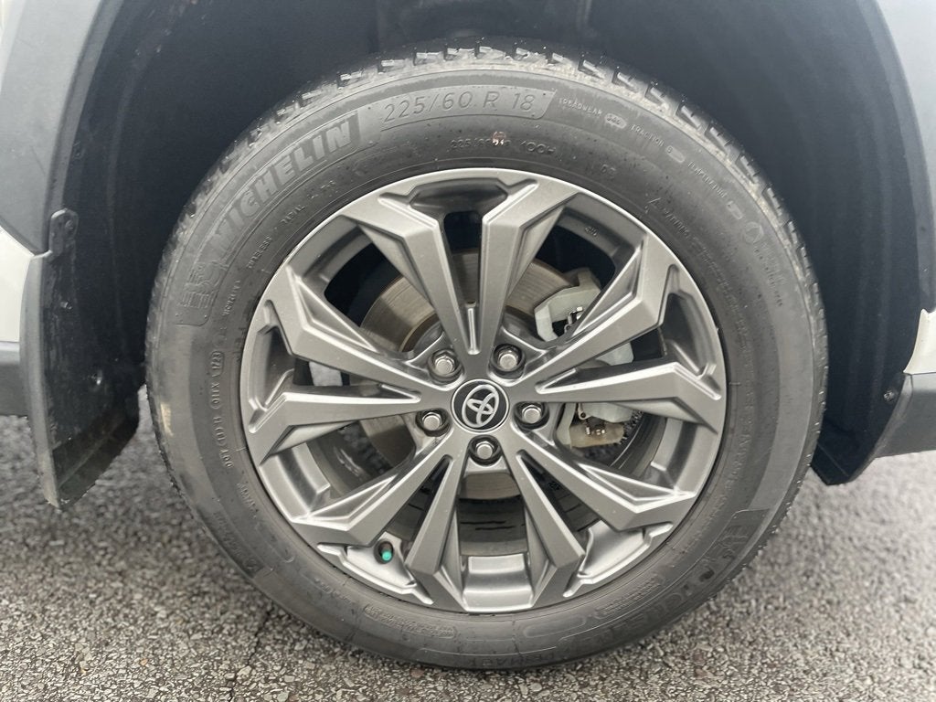 2023 Toyota RAV4 Hybrid XLE Premium