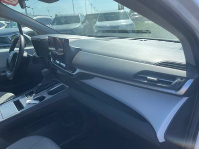 2025 Toyota Sienna LE