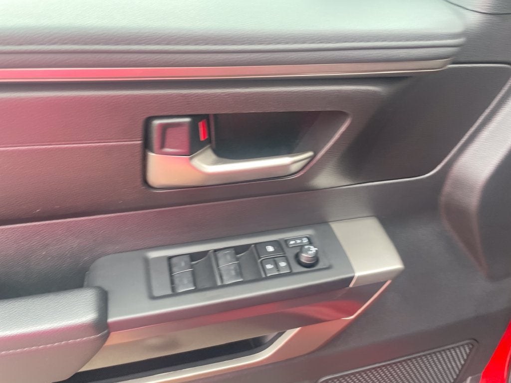 2025 Toyota Sequoia SR5