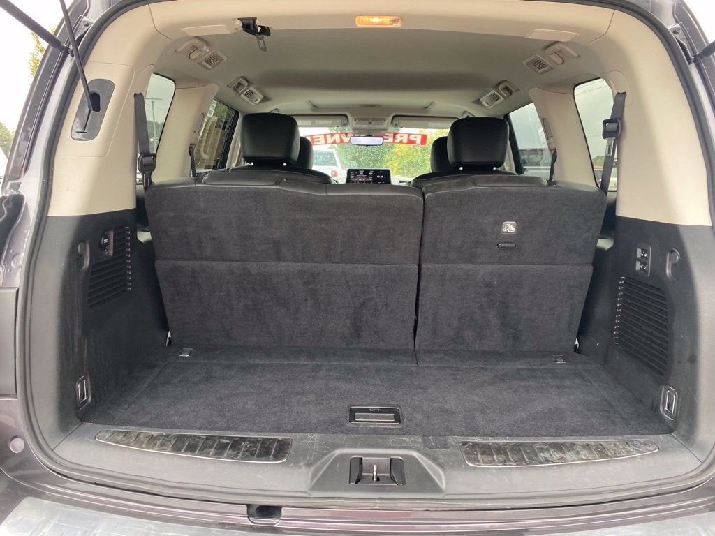 2024 INFINITI QX80 LUXE
