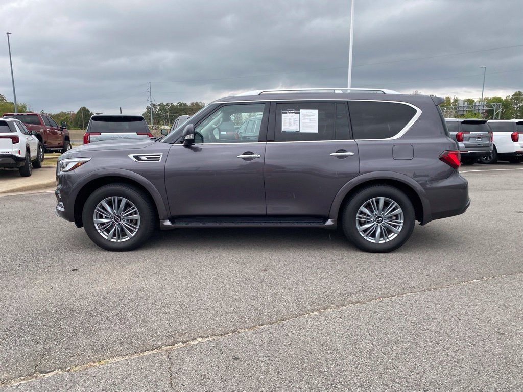 2024 INFINITI QX80 LUXE