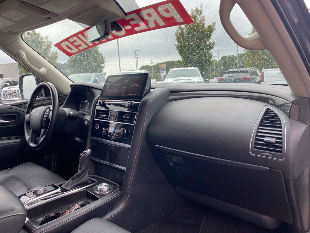 2024 INFINITI QX80 LUXE