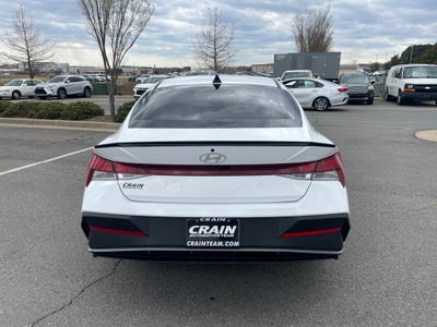 2025 Hyundai ELANTRA SEL Sport