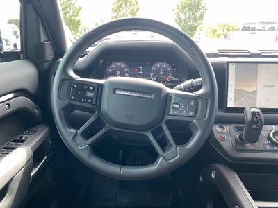2025 Land Rover Defender Outbound