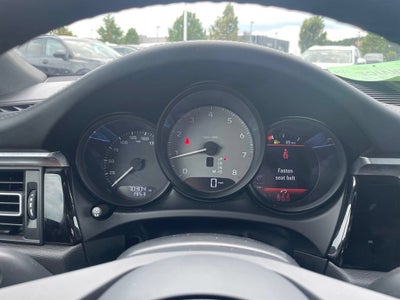 2022 Porsche Macan S