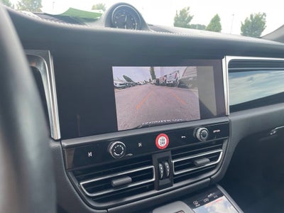 2022 Porsche Macan S