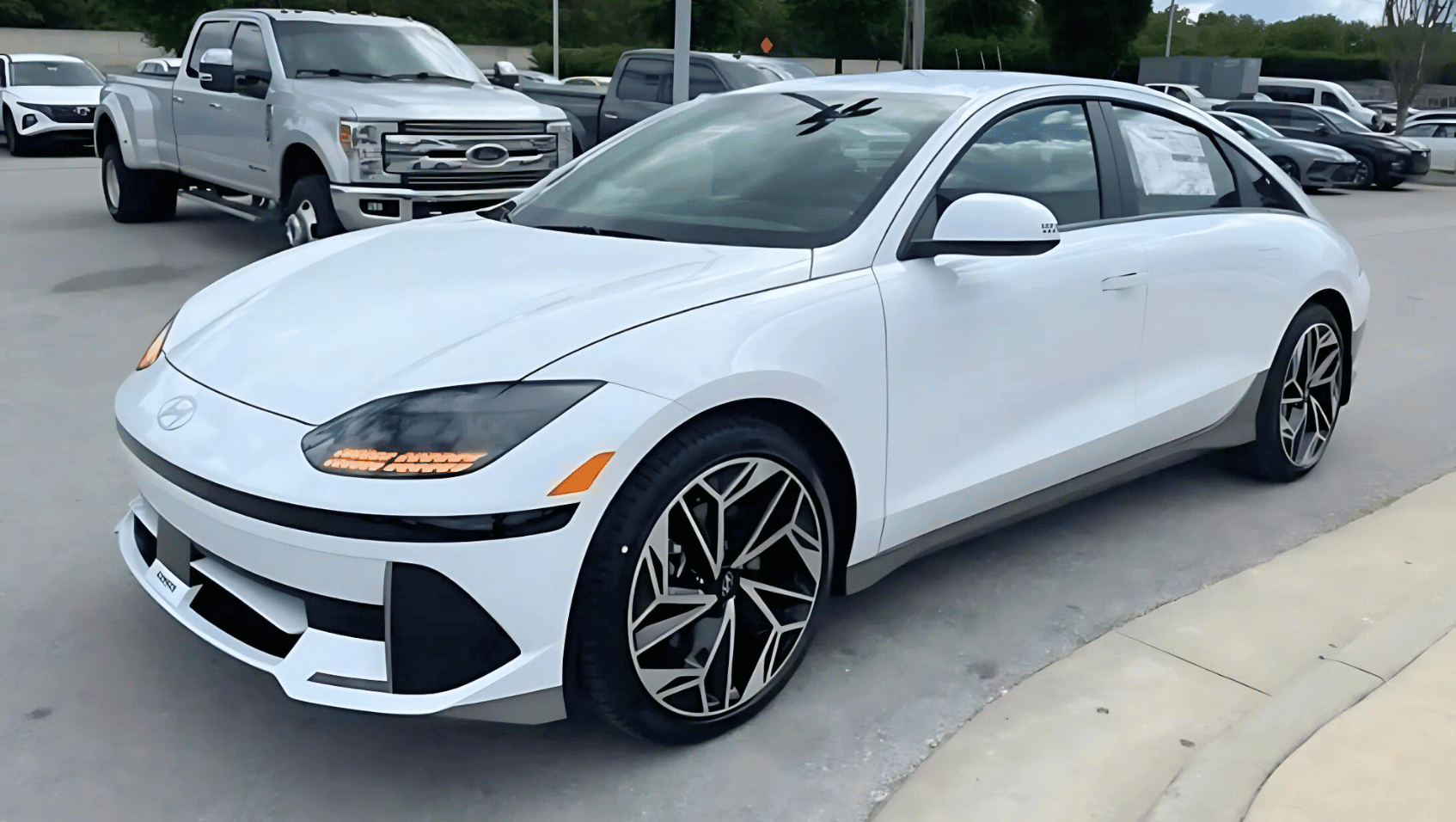 2025 Hyundai Ioniq 6