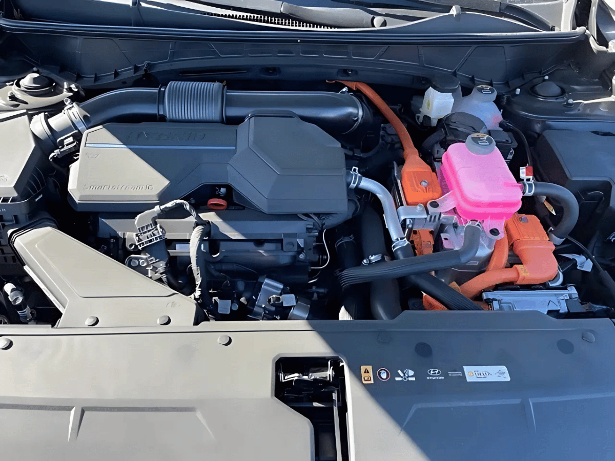 Hyundai Tucson engine