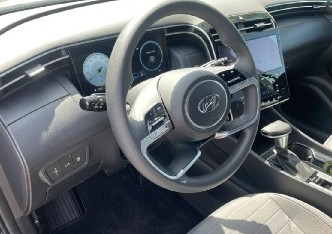 2024 Hyundai Santa Cruz interior features