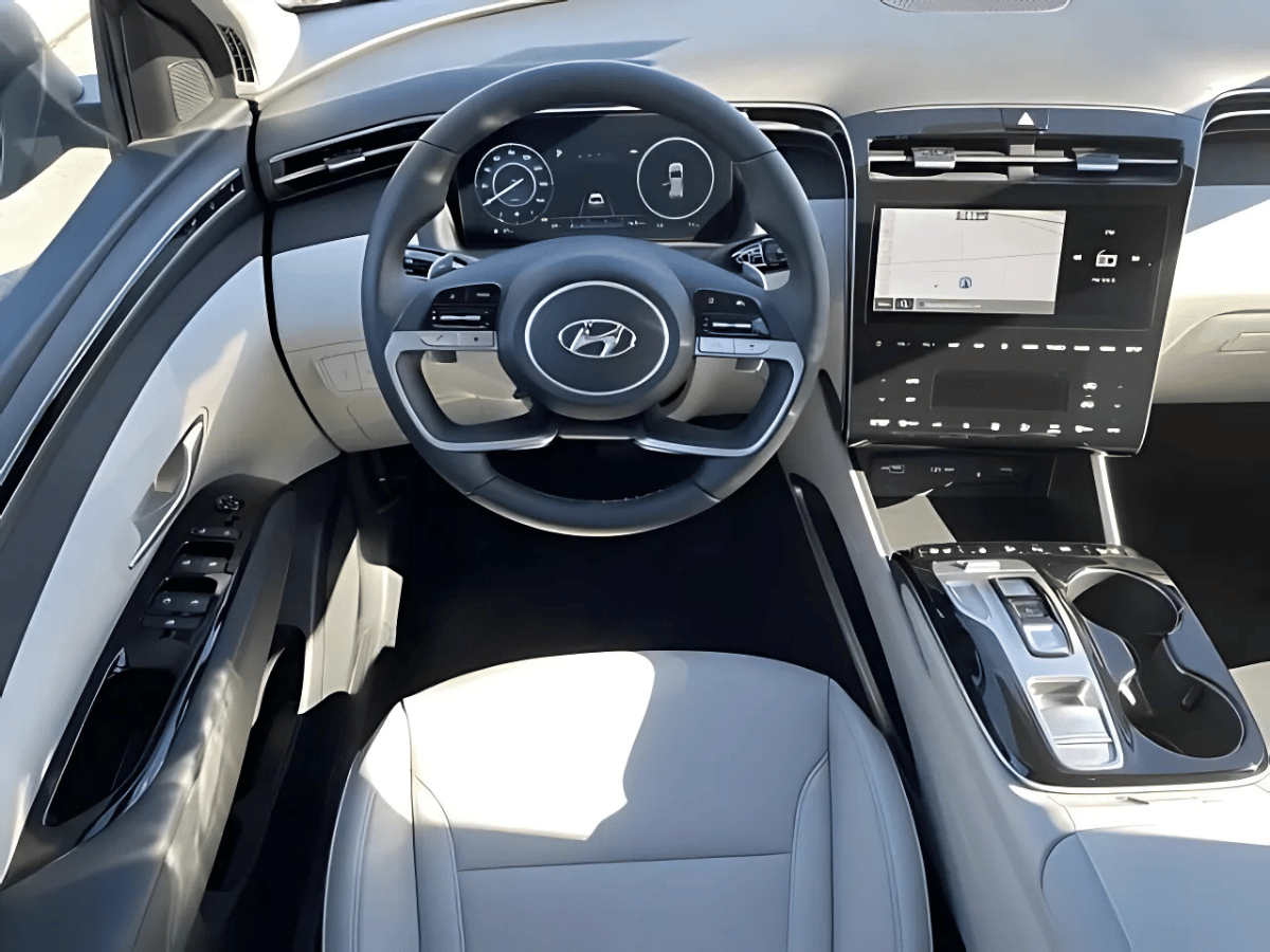 Hyundai Tucson tech features