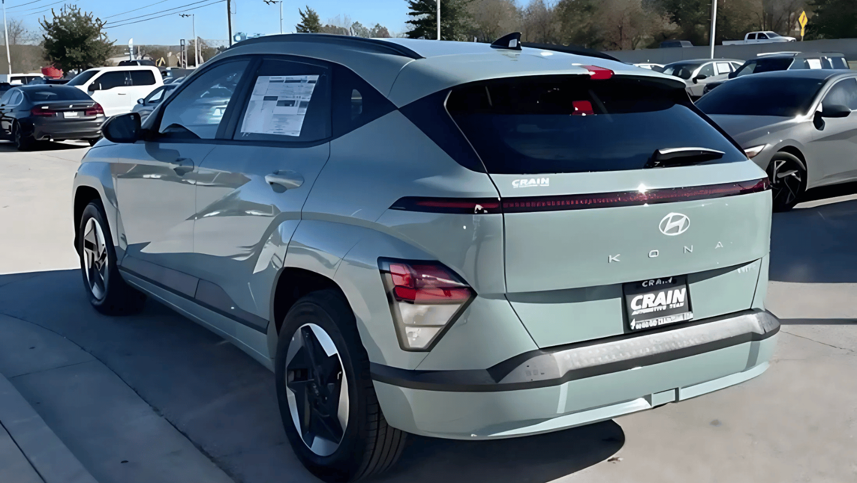 Side View of the 2025 Hyundai Kona Electric